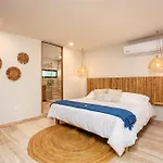 Chic Resort-Style Condo In Playa Del Carmen